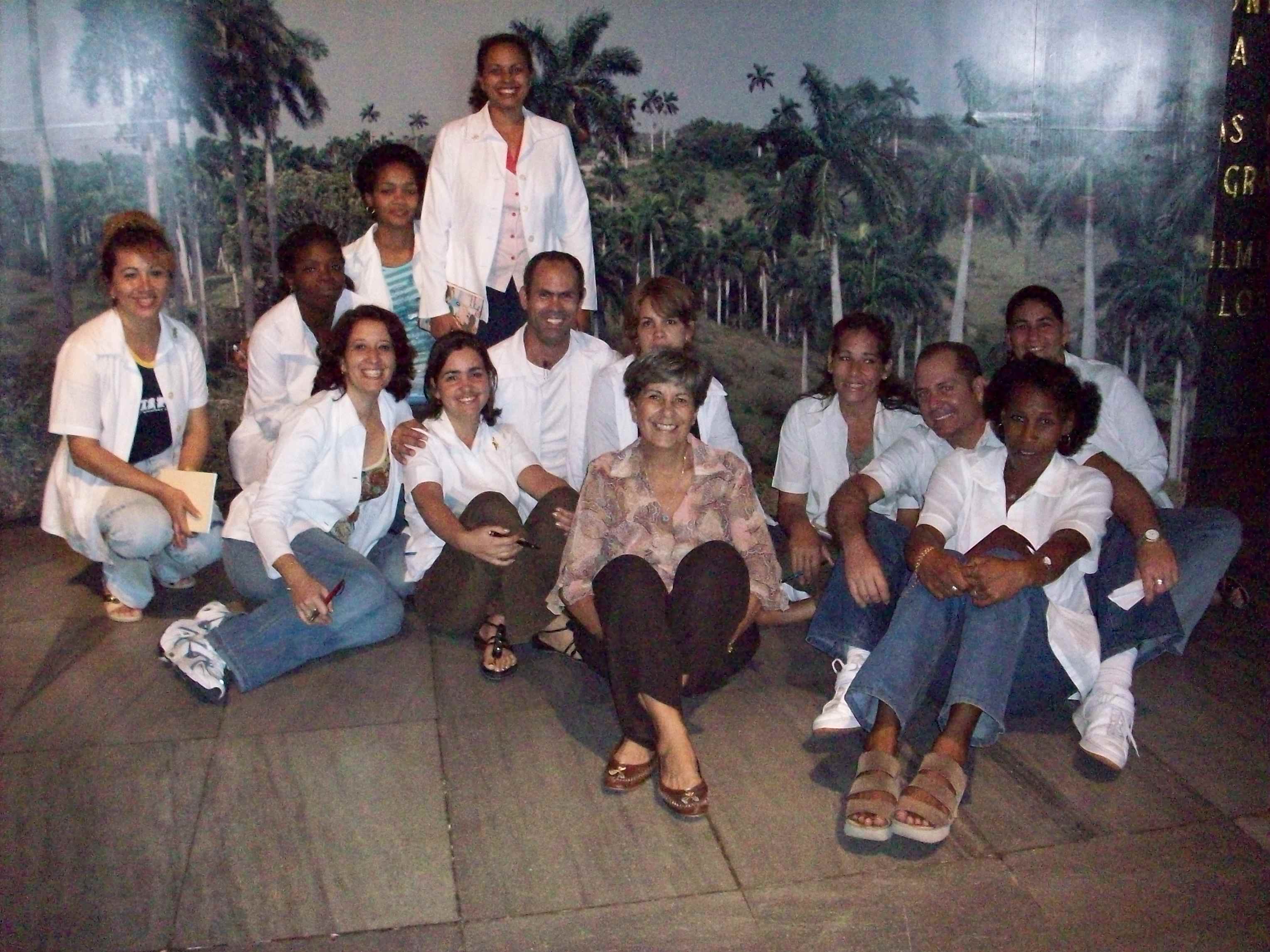 La Profe Josie con sus alumnos