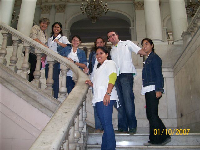 Profe Josie y alumnos de 3er ao