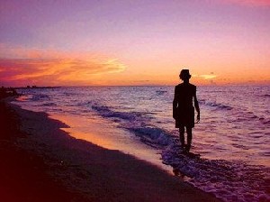 El adolescente  y el mar